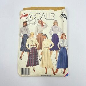 McCalls 80s Skirt Pattern 3254 Vintage Sz 8 (24" waist) Pleated Flare A-Line